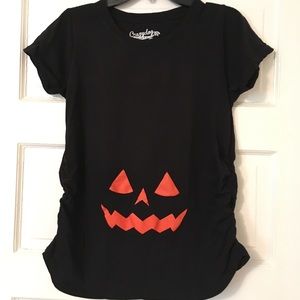 Halloween maternity tee